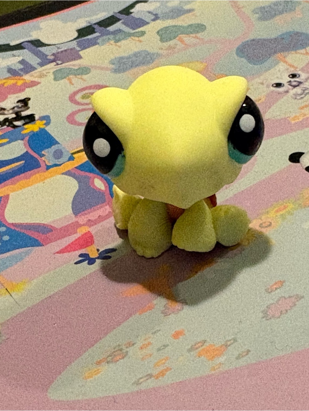 Littlest Pet Shop LPS 1597 Green And Pink Turtle Figure Toy Hasbro Authentic